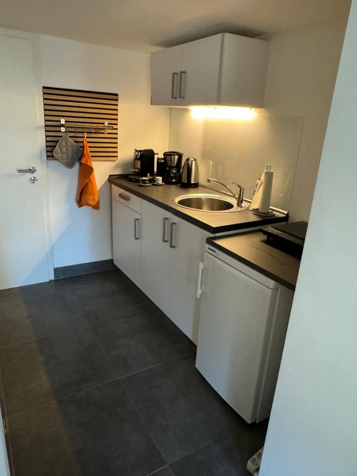 Modernes Apartment, Ruhige Lage, Stadtnah Apartamento *